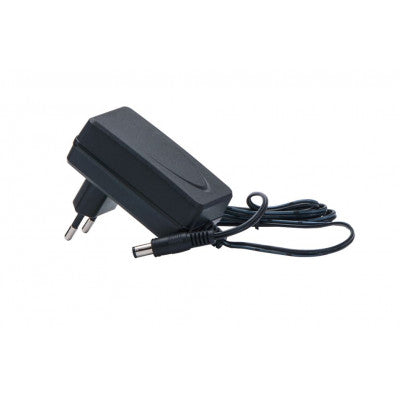 An 7.5V 2A DC Power Supply Adapter