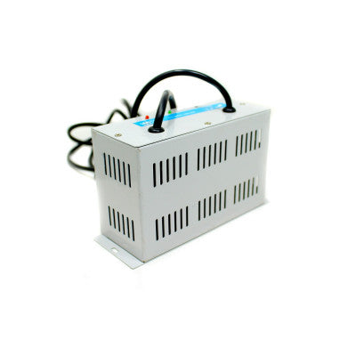 An Lithium Battery Charger 12.6V 5A with XT60 Connector