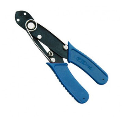 An PYE 950 Insulated Wire Stripper and Cutter - 130mm Length