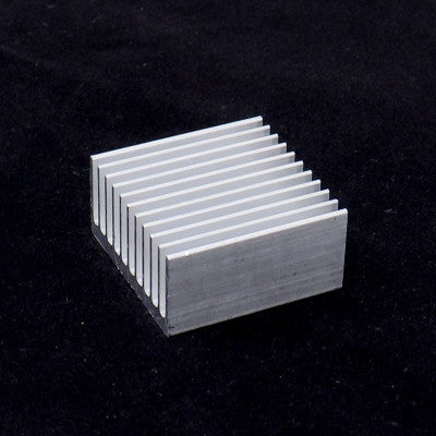 An Universal Aluminium Heat Sink for CPU IC(40 x 40 x 20 )