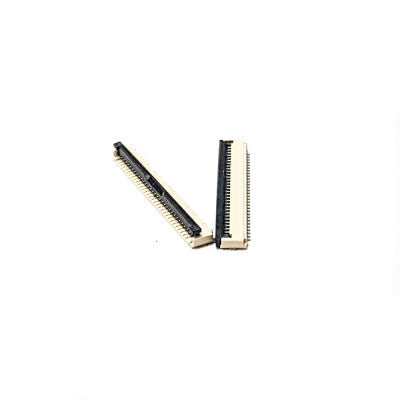 An 0.5mm Pitch 30 Pin FPCFFC SMT Flip Connector