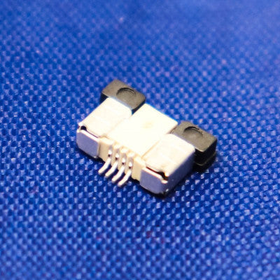 An 0.5mm Pitch 4 Pin FPCFFC SMT Drawer Connector