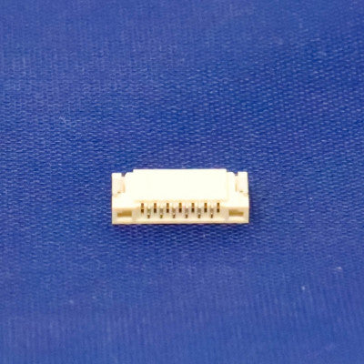 An 1mm Pitch 6 Pin FPCFFC SMT Flip Connector