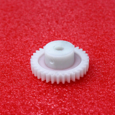 An 28 Teeth Plastic Spur Gear (1M-28T-6-28)