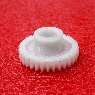 An 33 Teeth Plastic Spur Gear (1M-33T-6-33)
