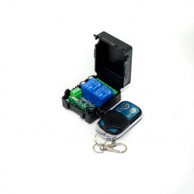 An 433MHz 12V 2 Channel Relay Module Wireless Remote Control Switch without Battery