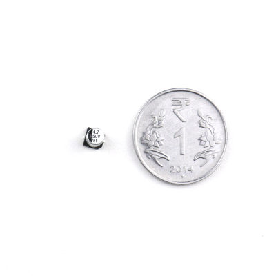 An 4.7uF 50V (SMD) Electrolytic Capacitor - 5 Pieces Pack