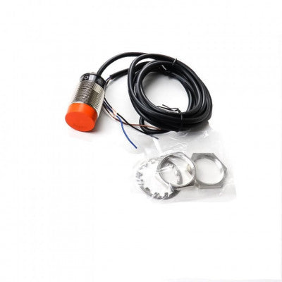 An Autonics PR30-15DP DC10-30V 15mm M30 Inductive Proximity Sensor PNP-NO (Shielded)