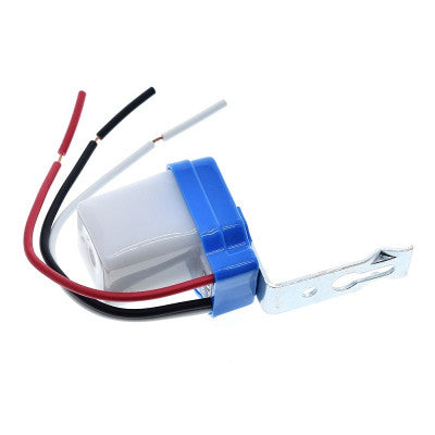 An DC Automatic On/Off Photocell Street Lamp Light Switch Controller AC 220V 50-60Hz 10A Photo Control Photo Switch Sensor