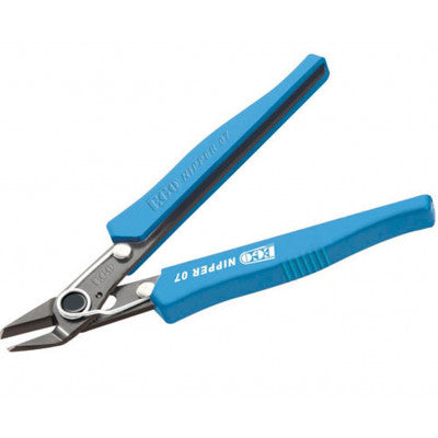 An EGO Nipper 07 Deluxe