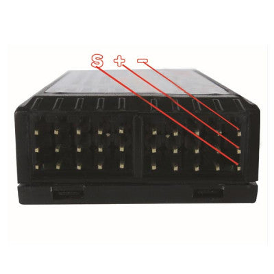 An FlySky FS-R9B 2.4G 8 Channel Receiver