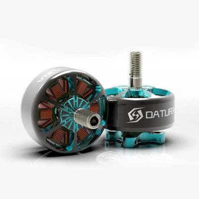 An Foxeer Datura 2207.5 1960KV Brushless Motor