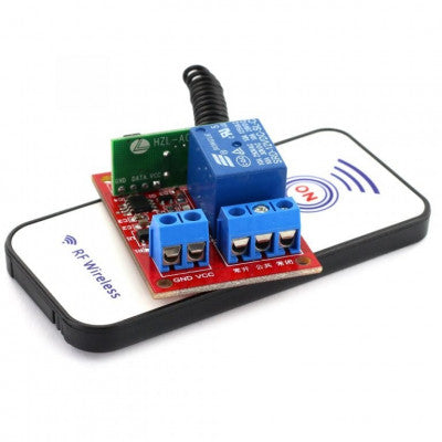 An 1 Channel 12V RF Wireless Relay Module with Remote Control