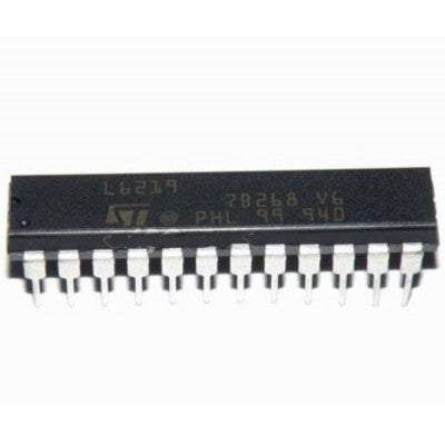An L6219 Stepper Motor Driver IC DIP-24 Package