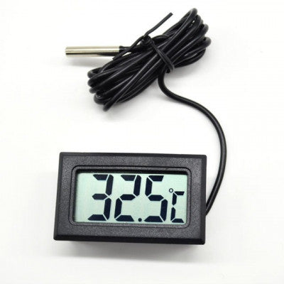 An LCD Electronic Fish Tank Water Detector Thermometer