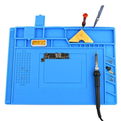 An Magnetic Heat Insulation Silicone Working Mat 36*26CM