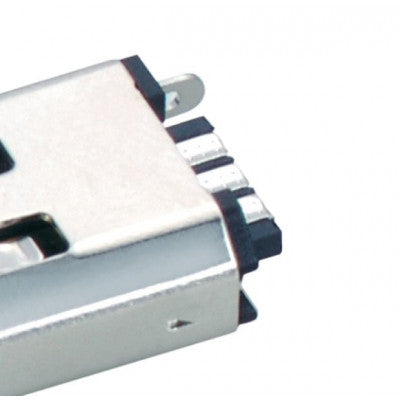 An MX IEEE 1394 6 Pin Female Socket Connector (MX-2598)