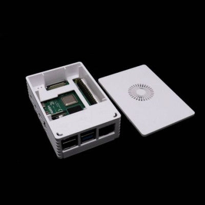 An Raspberry Pi 4B White Injection Molding Premium Case Supporting 3007 Fans