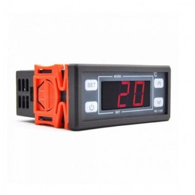 An RC-112E 12V 30A Digital LCD Thermostat Regulator Temperature Controller with 2M Probe Cable