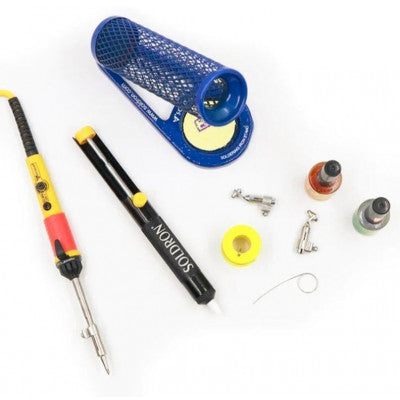 An Soldron Soldering And Desoldering Kit
