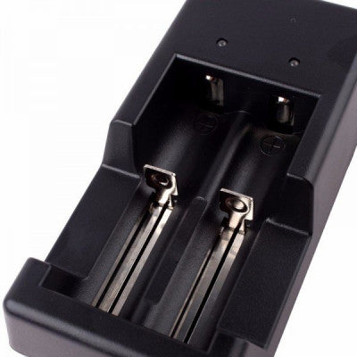 An Tomo V6-2 Dual Usb 2 Slots Battery Intelligent Charger For AA / AAA / 18650 / 17650 / 16340 / 14500 / 10500 Batteries Black