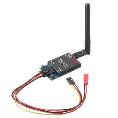 An TS835 FPV 5.8G 600MW 48CH (2-6S) Wireless AV Transmitter