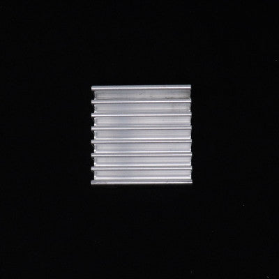 An Universal Heat Sink (25 x 25 x 10 mm)