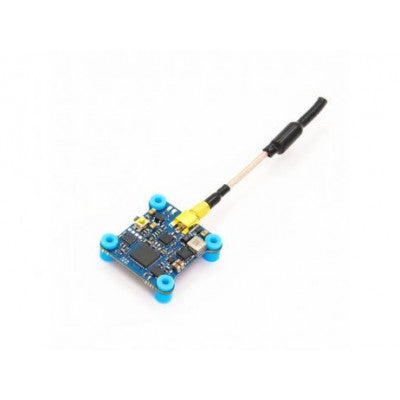 An Xf model xf5806 5.8g 40ch 25/100/200/400mw video Switchable FPV VTX transmitter